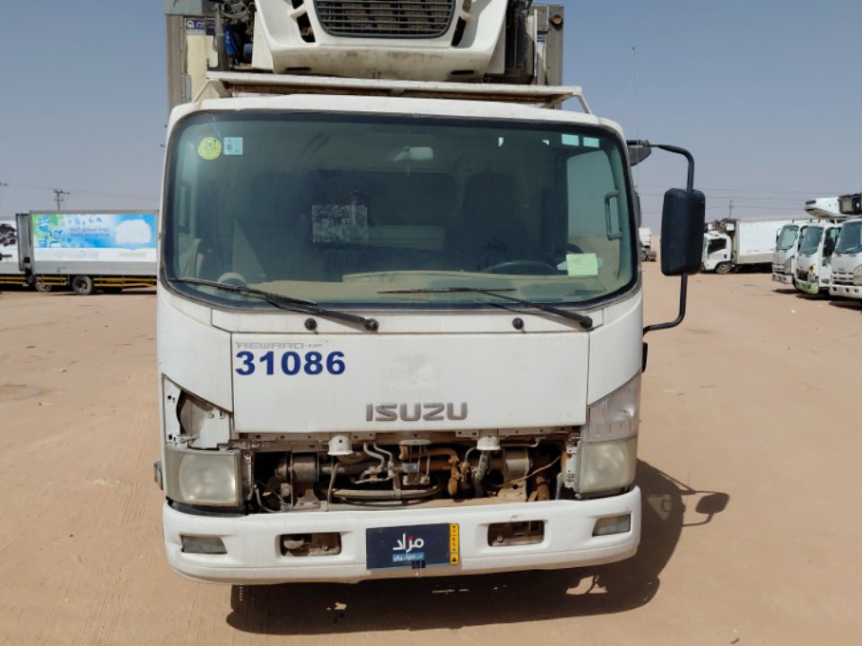 ايسوزو ريوارد ان بي بكب نصف نقل - حمولة المركبة 3 طن 2014