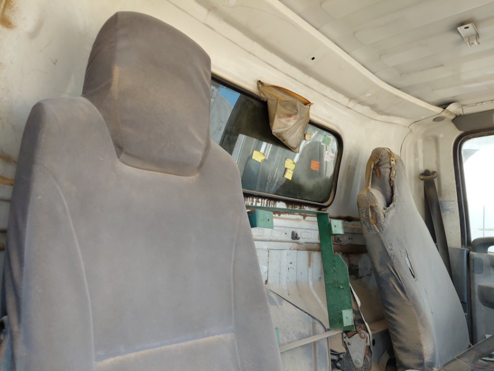 ايسوزو ريوارد ان بي بكب نصف نقل - حمولة المركبة 3 طن 2013 image