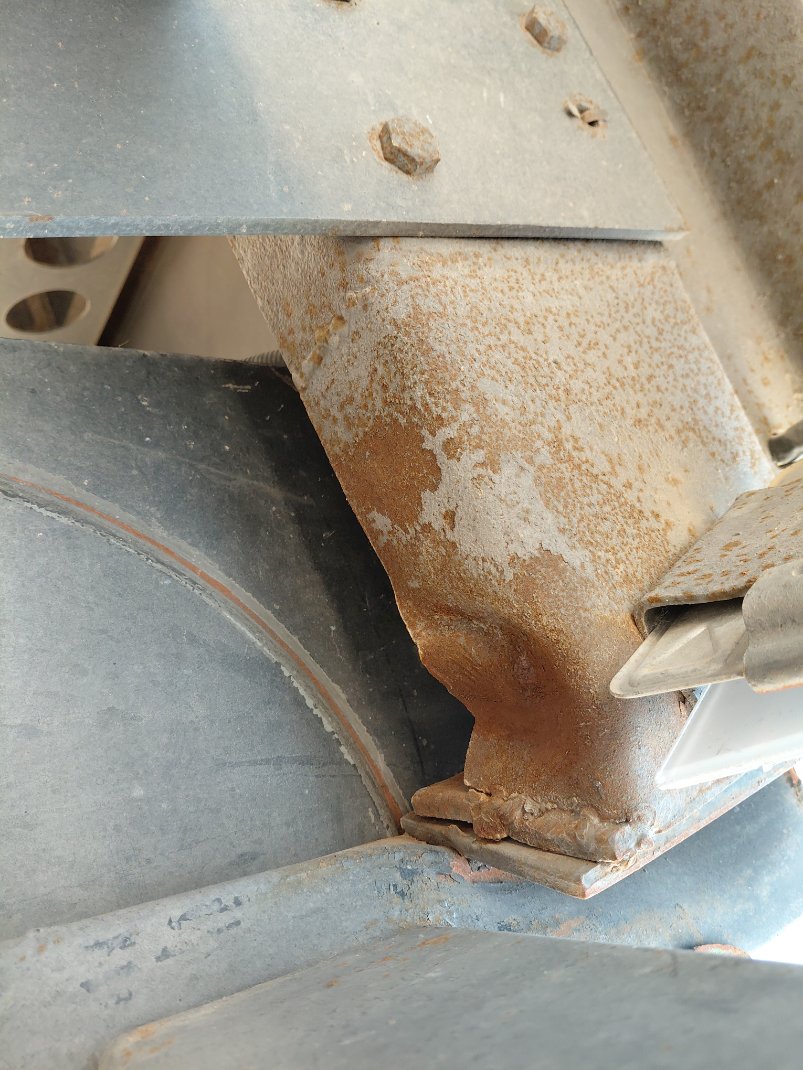 ايسوزو ريوارد ان بي بكب نصف نقل - حمولة المركبة 3 طن 2014 image