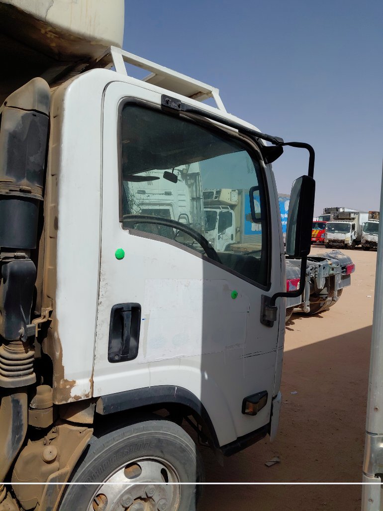 ايسوزو ريوارد ان بي بكب نصف نقل - حمولة المركبة 3 طن 2014 image