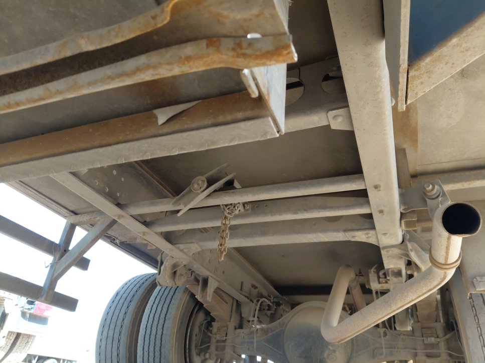 ايسوزو ريوارد ان بي بكب نصف نقل - حمولة المركبة 3 طن 2013 image