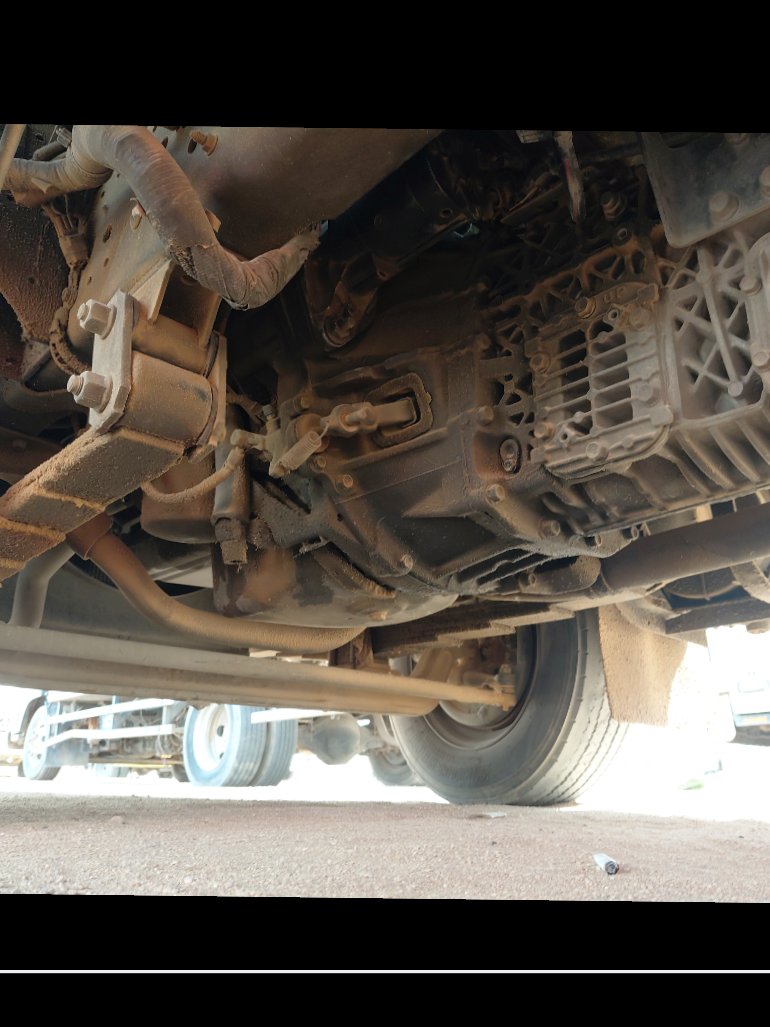 ايسوزو ريوارد ان بي بكب نصف نقل - حمولة المركبة 3 طن 2014 image