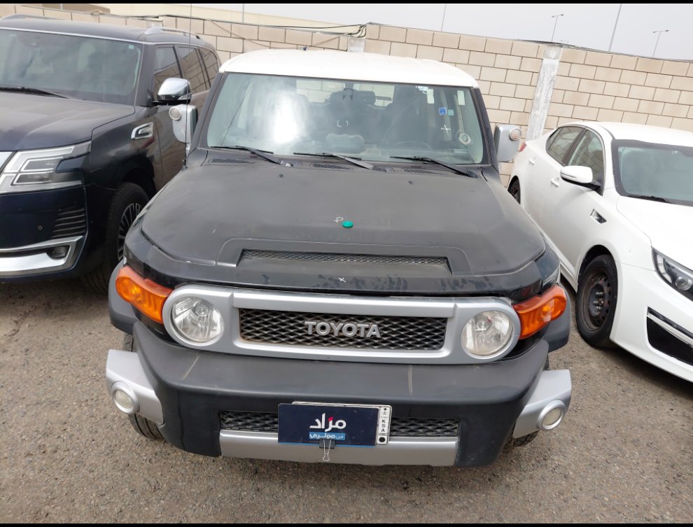 تويوتا إف جي كروزر  2022