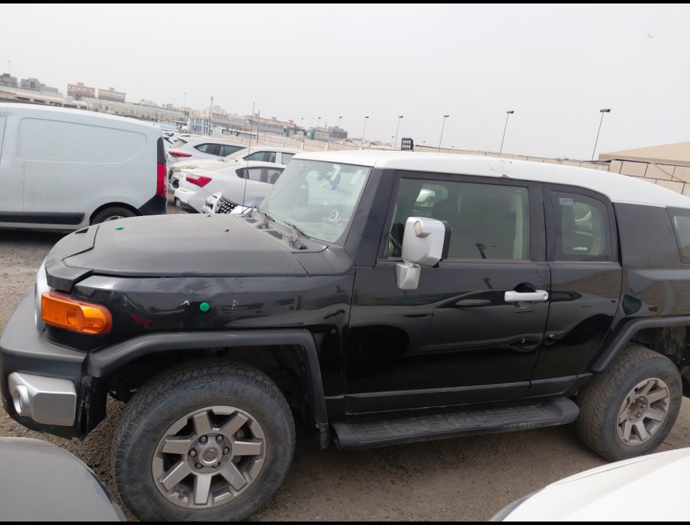 تويوتا إف جي كروزر  2022 image