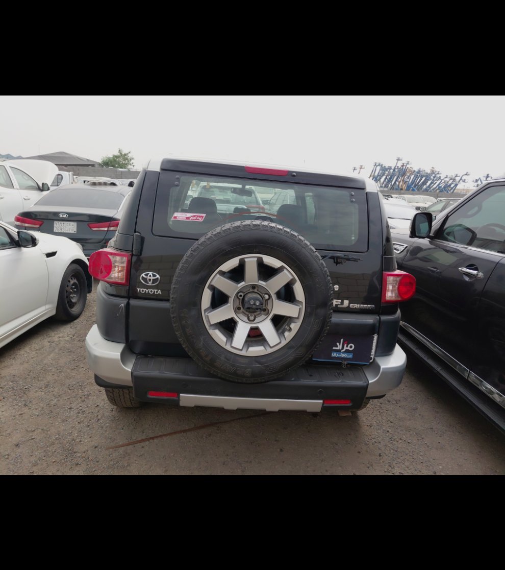 تويوتا إف جي كروزر  2022 image