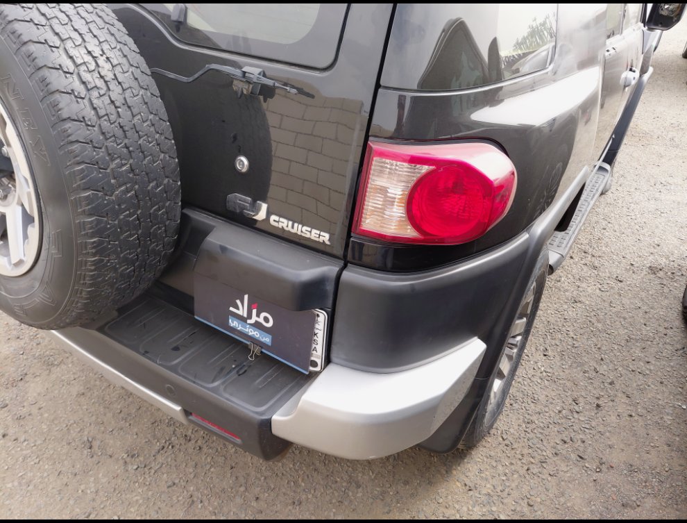 تويوتا إف جي كروزر  2022 image