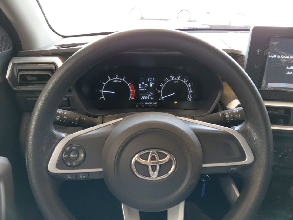 Toyota RAIZE XLE 2024 image