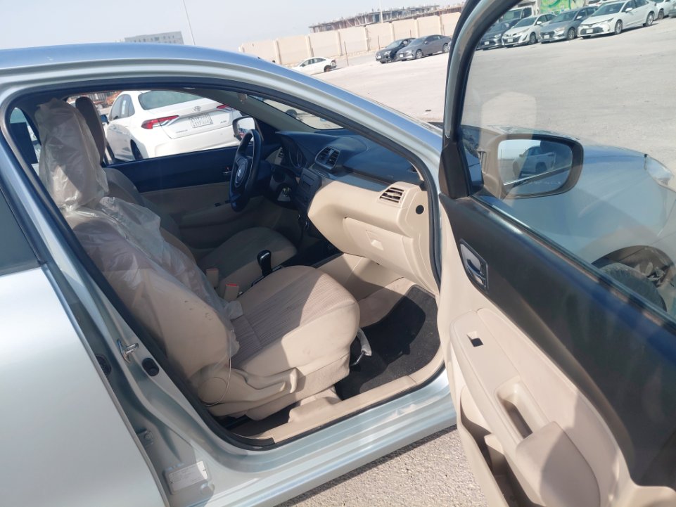 سوزوكي ديزاير GL 2024 image