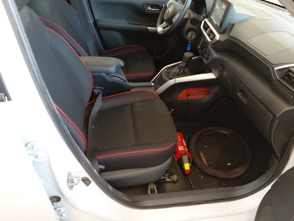 Toyota RAIZE XLE 2024 image