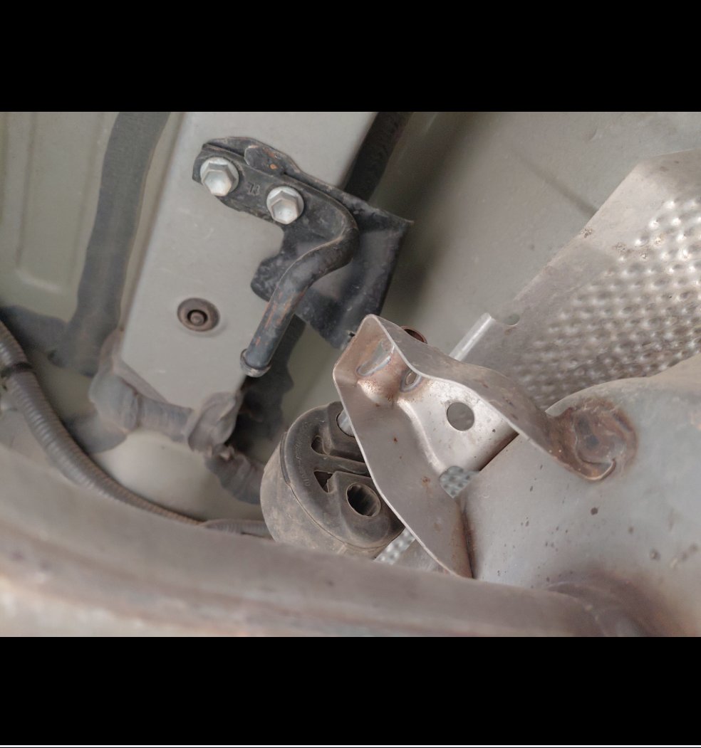 تويوتا راف فور LE 2023 image