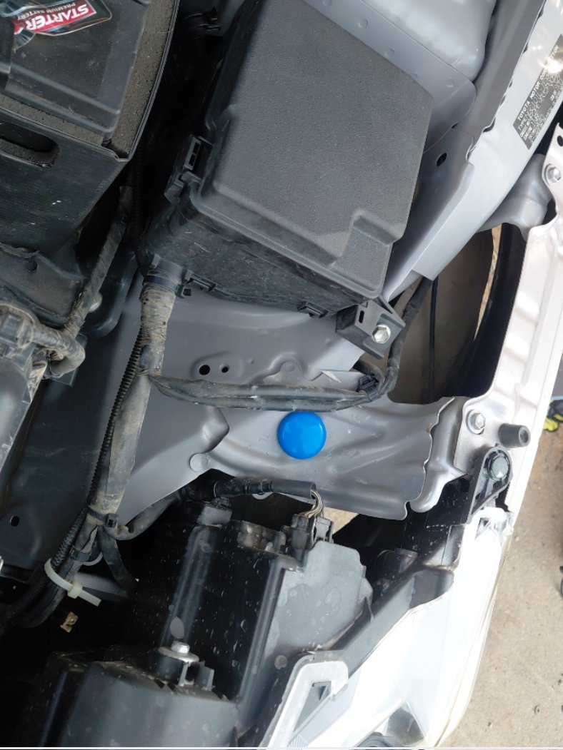 تويوتا يارس Y PLUS 2023 image