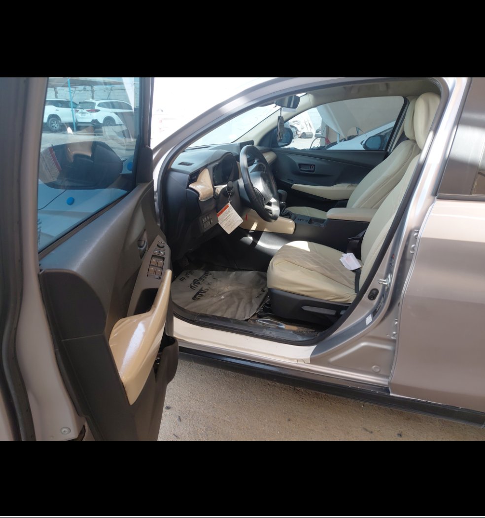 تويوتا يارس Y PLUS 2023 image