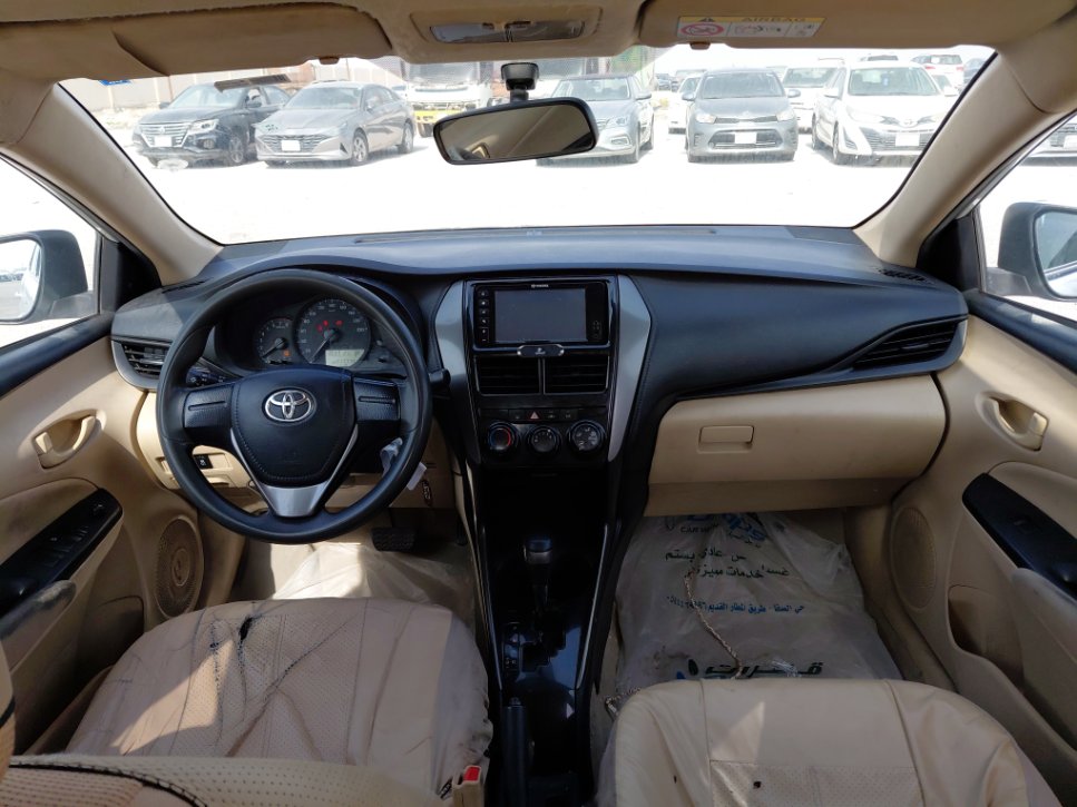 Toyota Yaris Y 2021 image