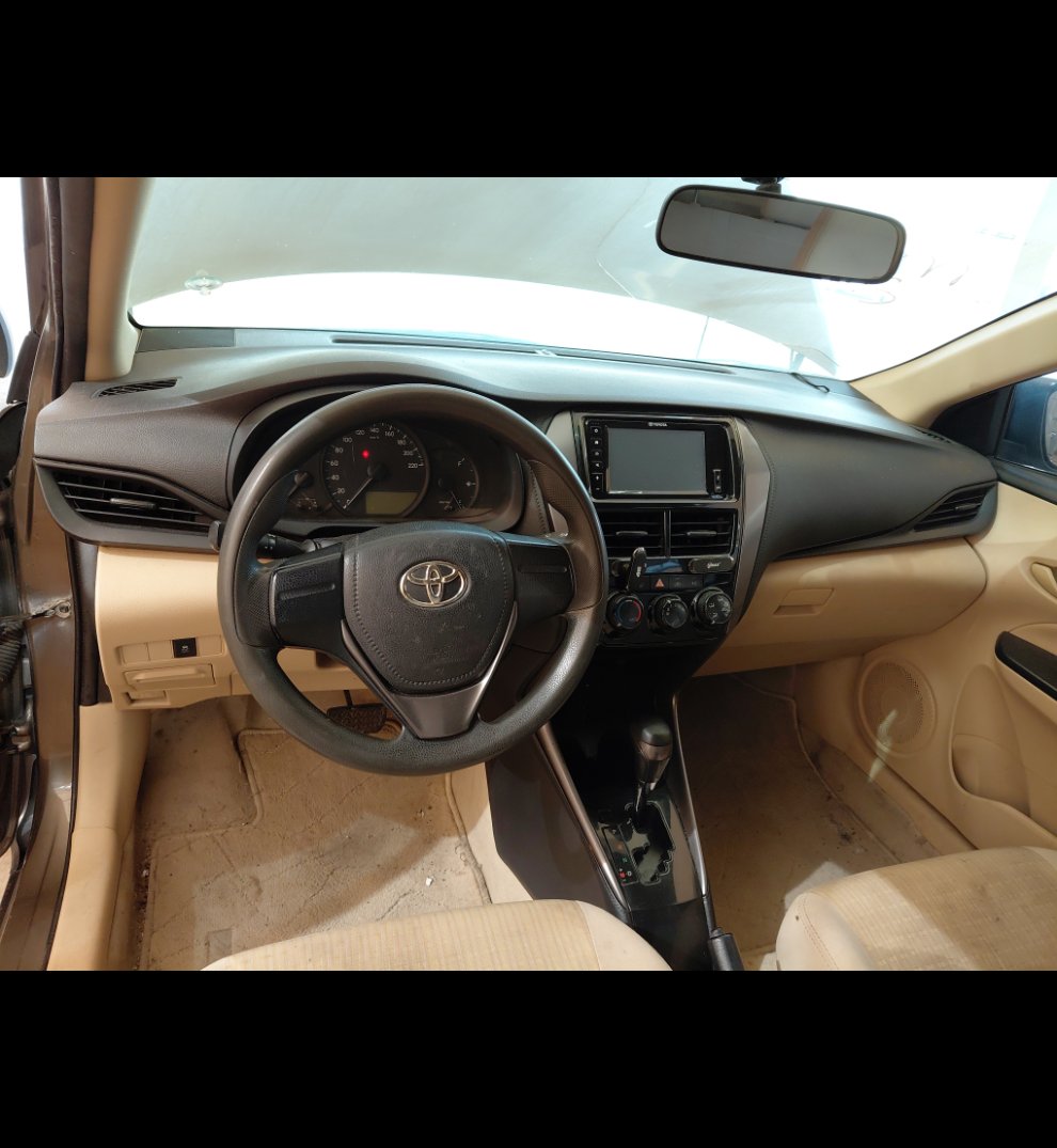 Toyota Yaris Y 2022 image