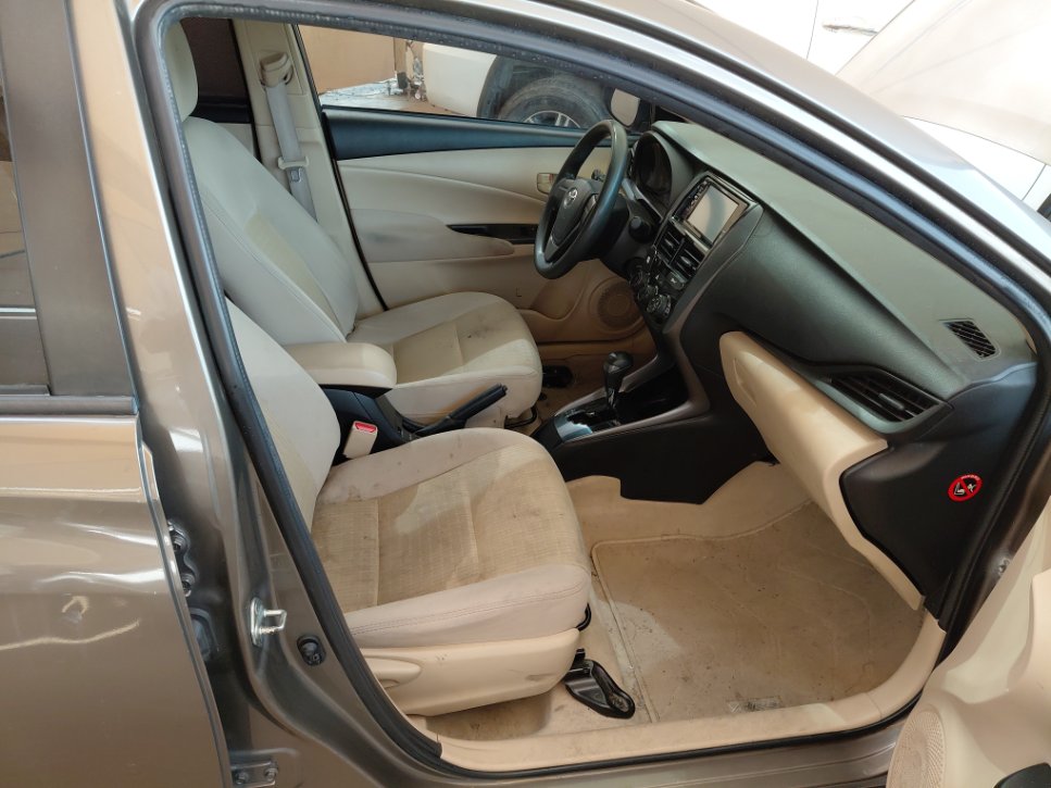 Toyota Yaris Y 2022 image