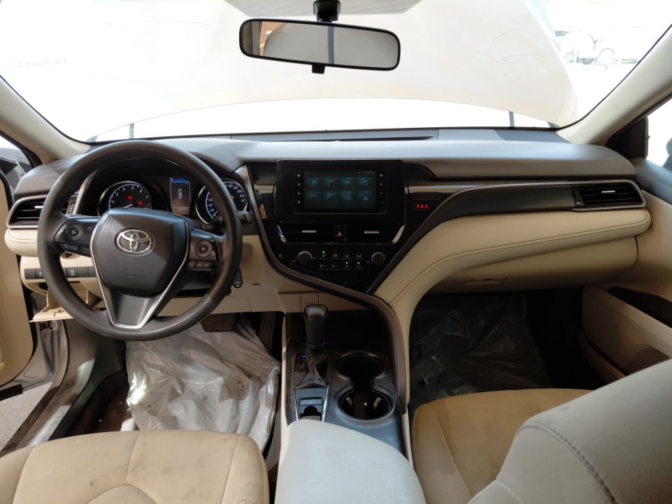 Toyota Camry LE STD  2022 image