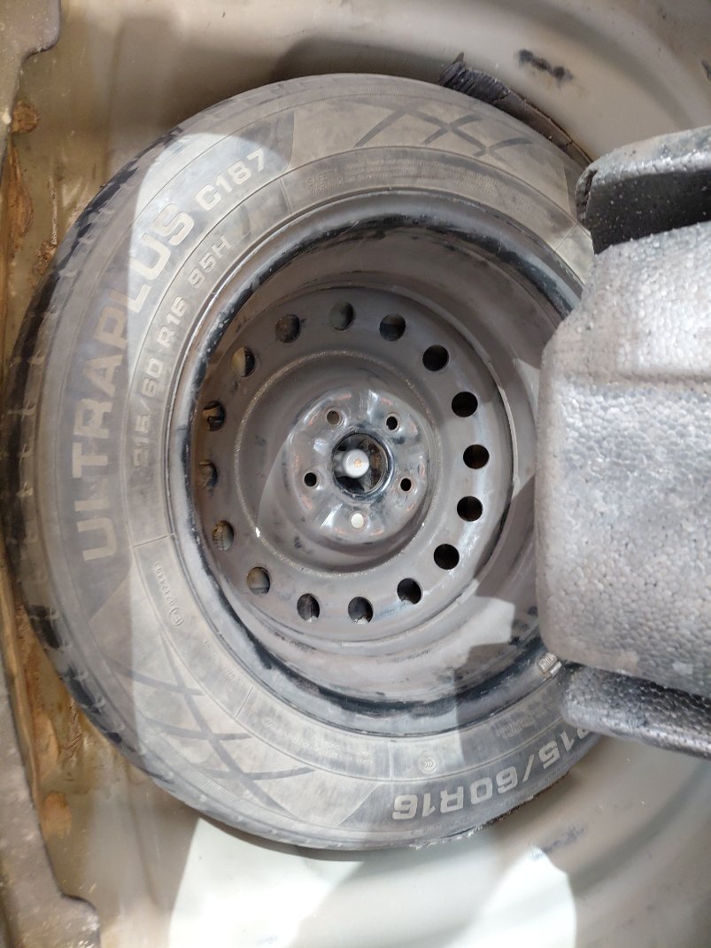 Toyota Camry LE STD  2022 image