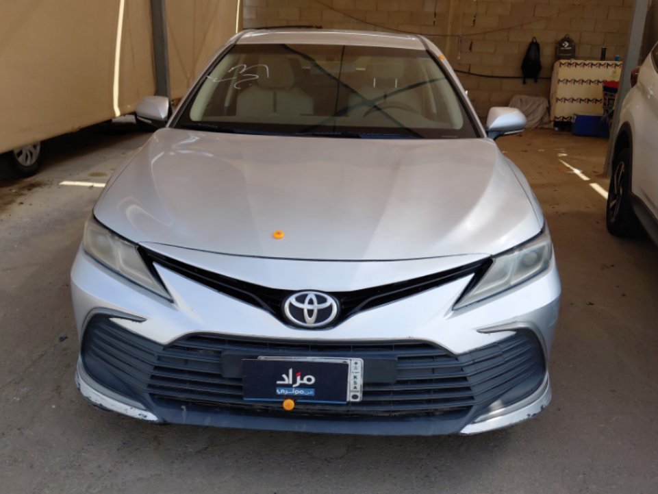 تويوتا كامري LE - STD 2022