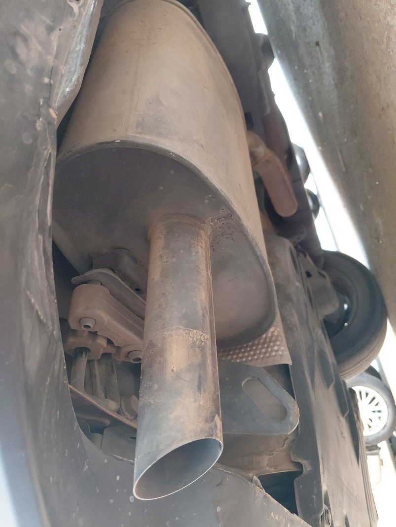 Toyota Camry LE STD  2022 image