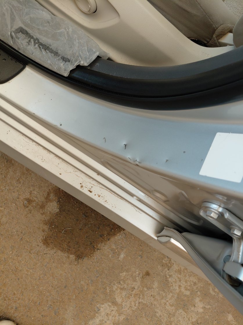 Toyota Camry GLE 2023 image