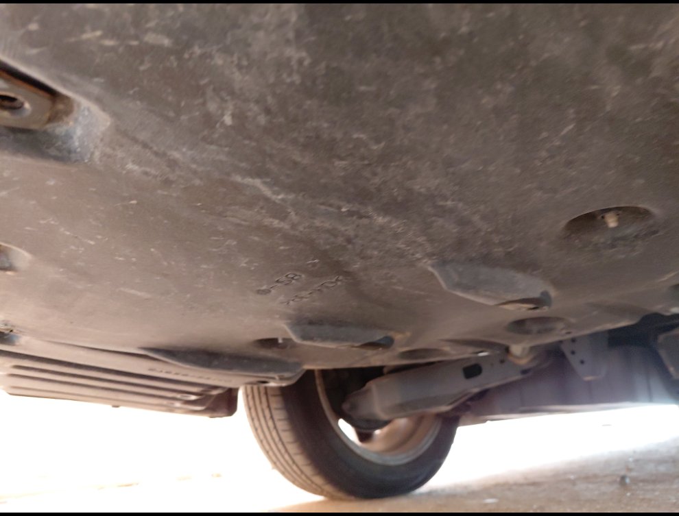 Toyota Camry GLE 2023 image