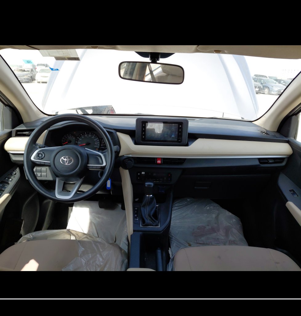 تويوتا يارس Y 2024 image