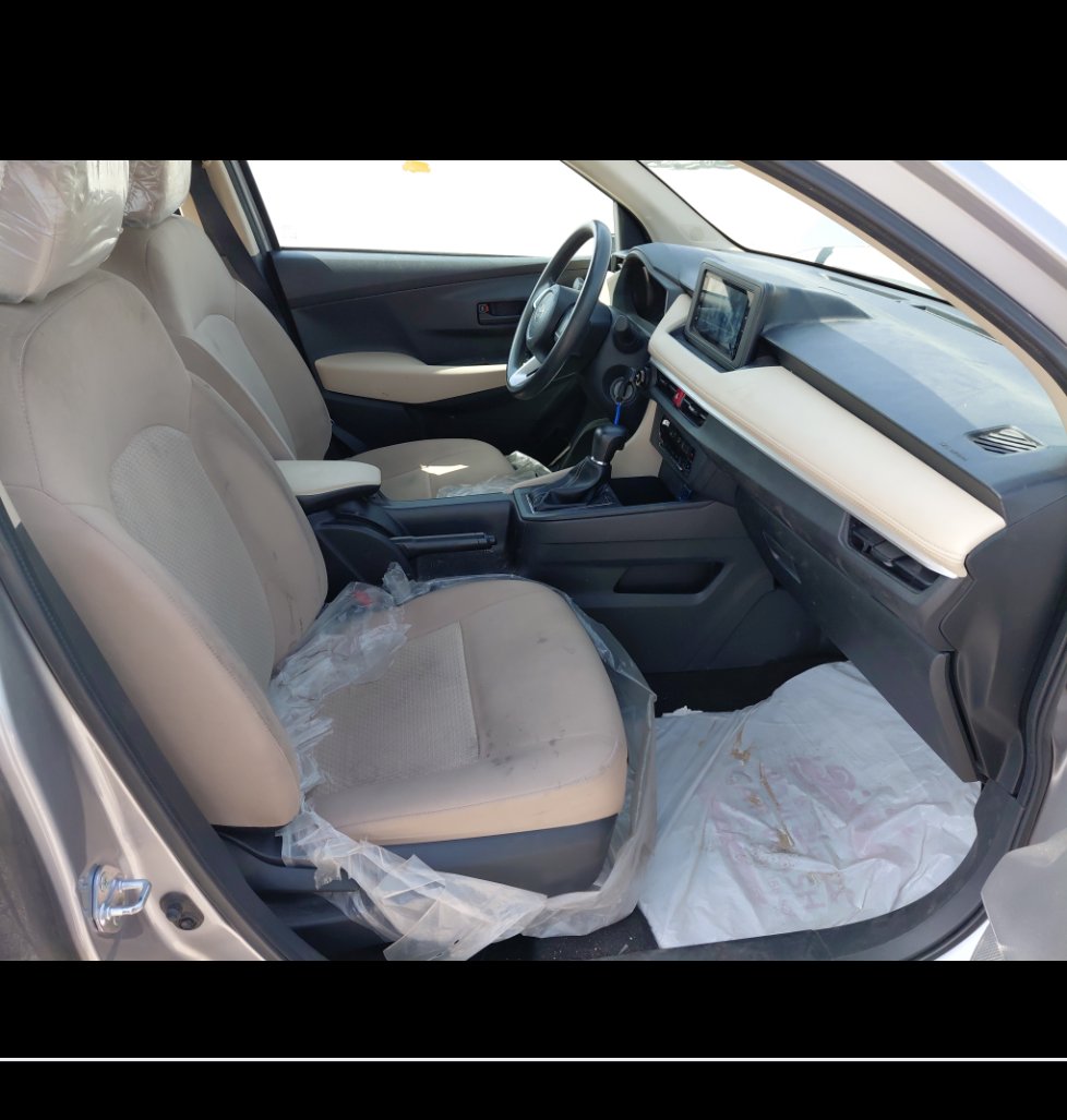 تويوتا يارس Y 2024 image