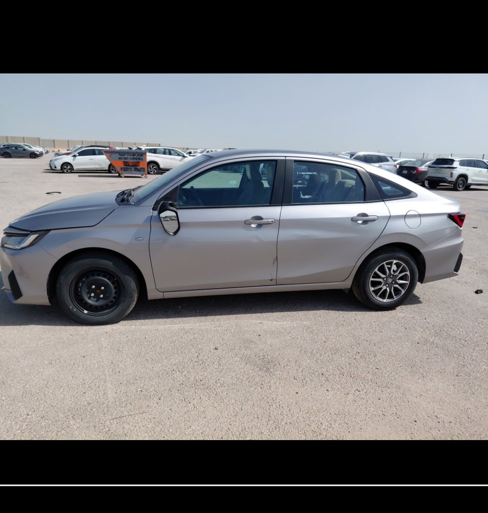 تويوتا يارس Y 2024 image