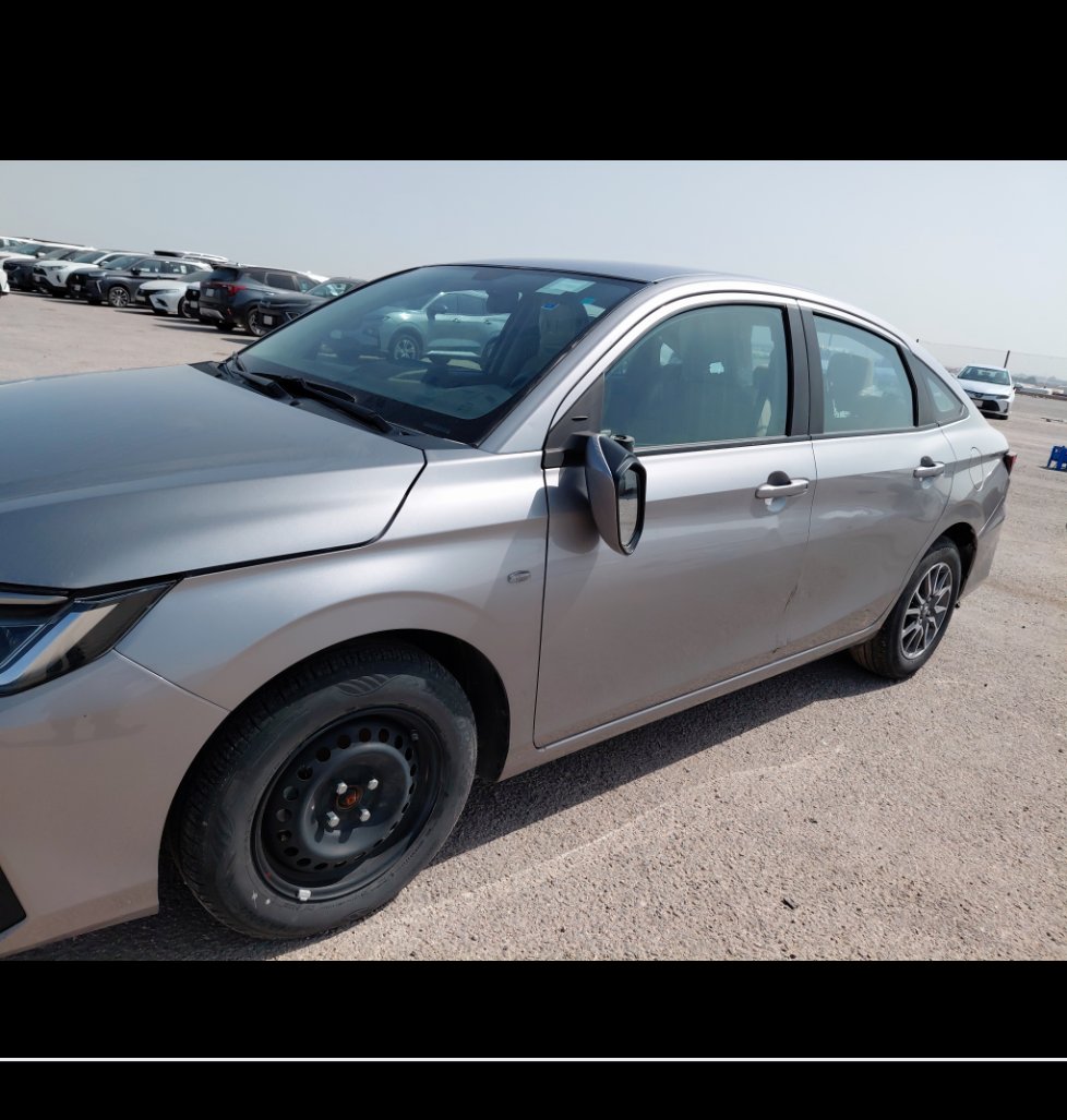 تويوتا يارس Y 2024 image