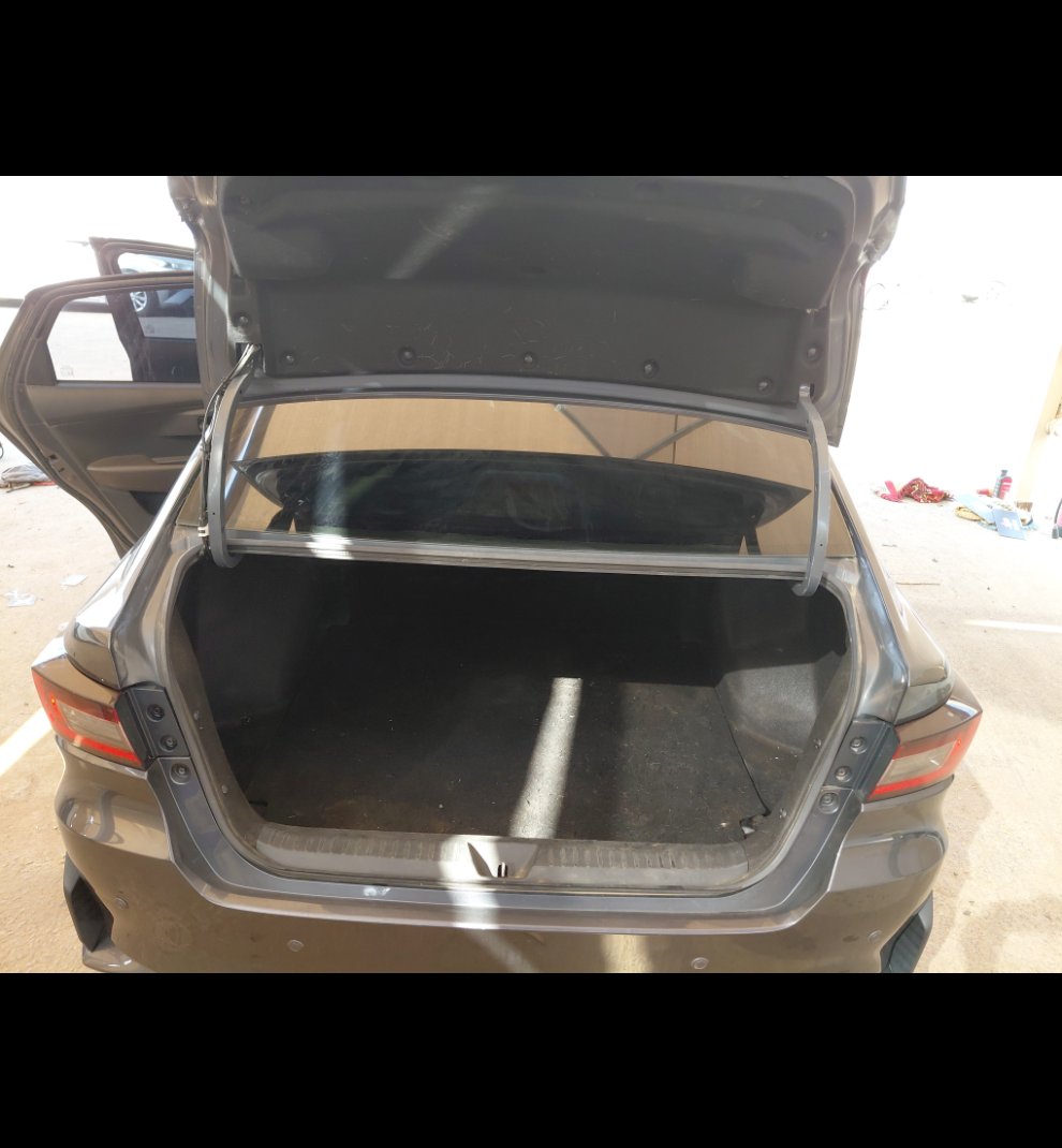 تويوتا يارس Y 2023 image