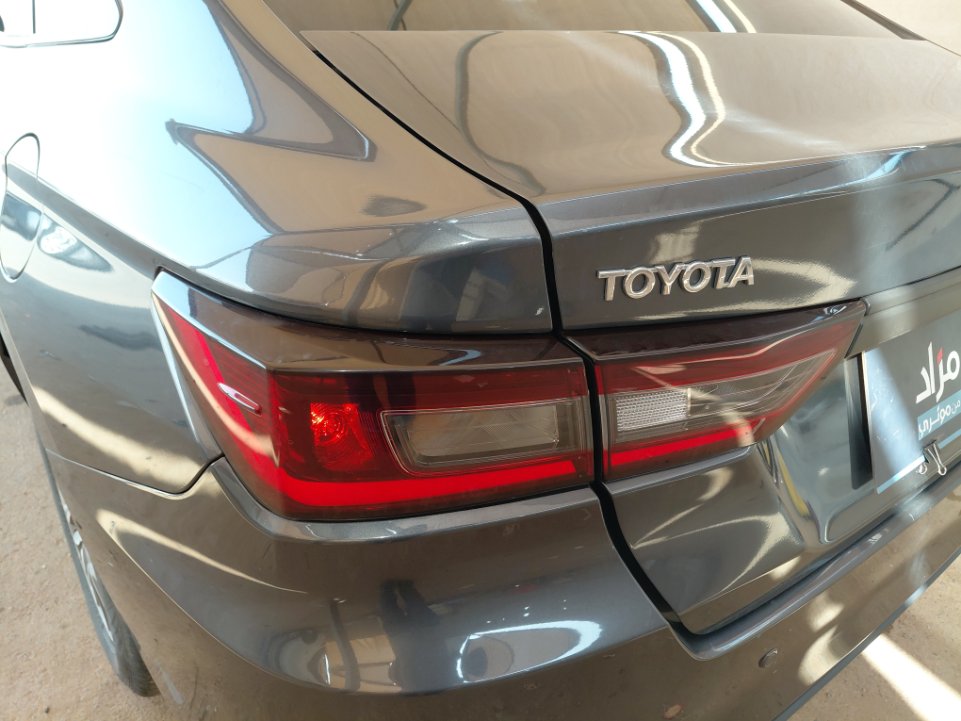 تويوتا يارس Y 2023 image