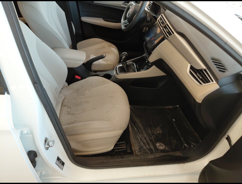 إم جي 5  2023 image