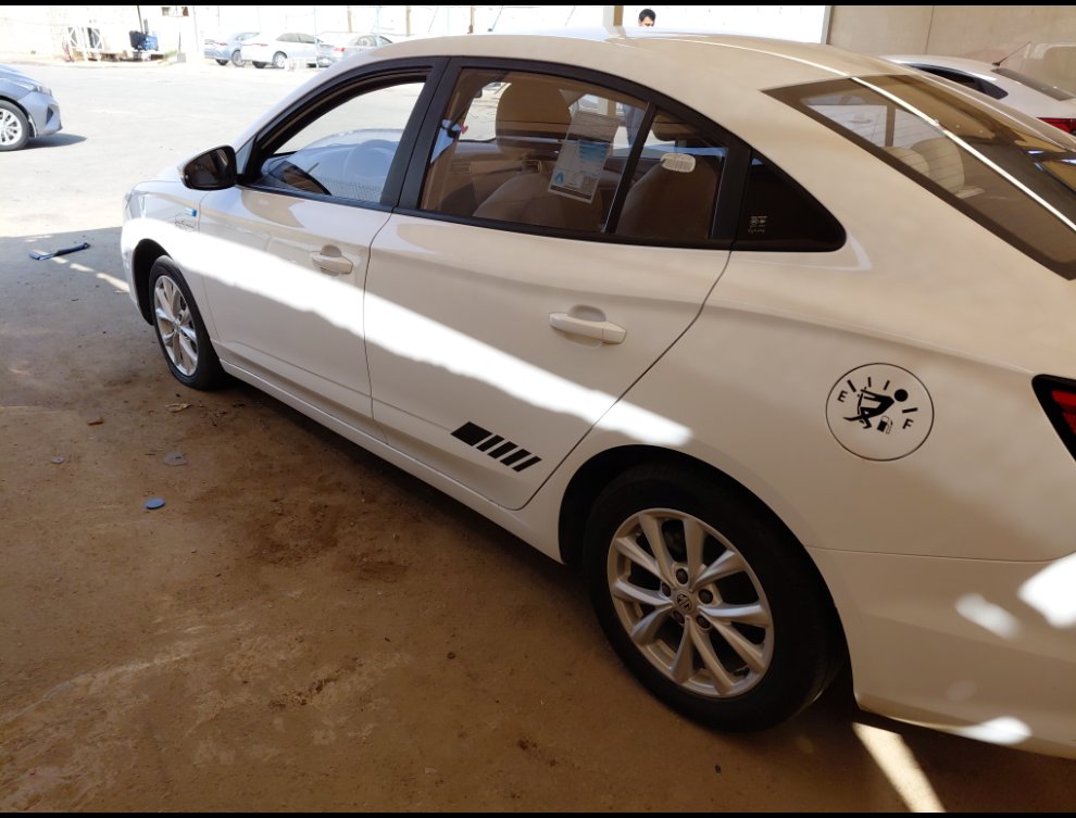 إم جي 5  2023 image