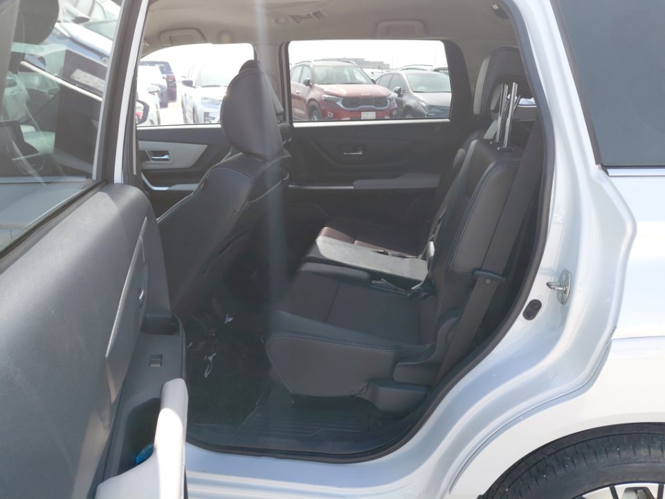 تويوتا فيلوز GLX 2024 image