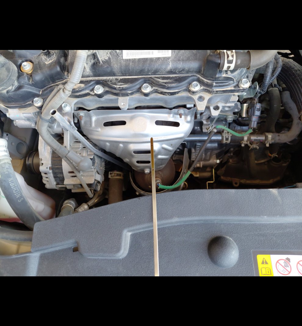 تويوتا يارس YX 2024 image