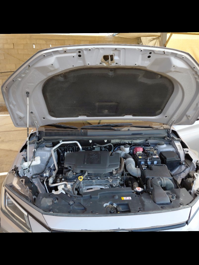 تويوتا يارس YX 2024 image