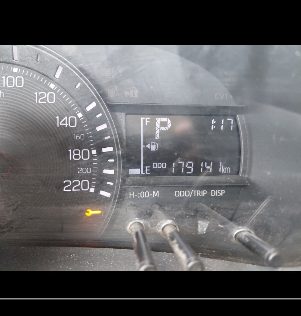 تويوتا يارس Y 2023 image