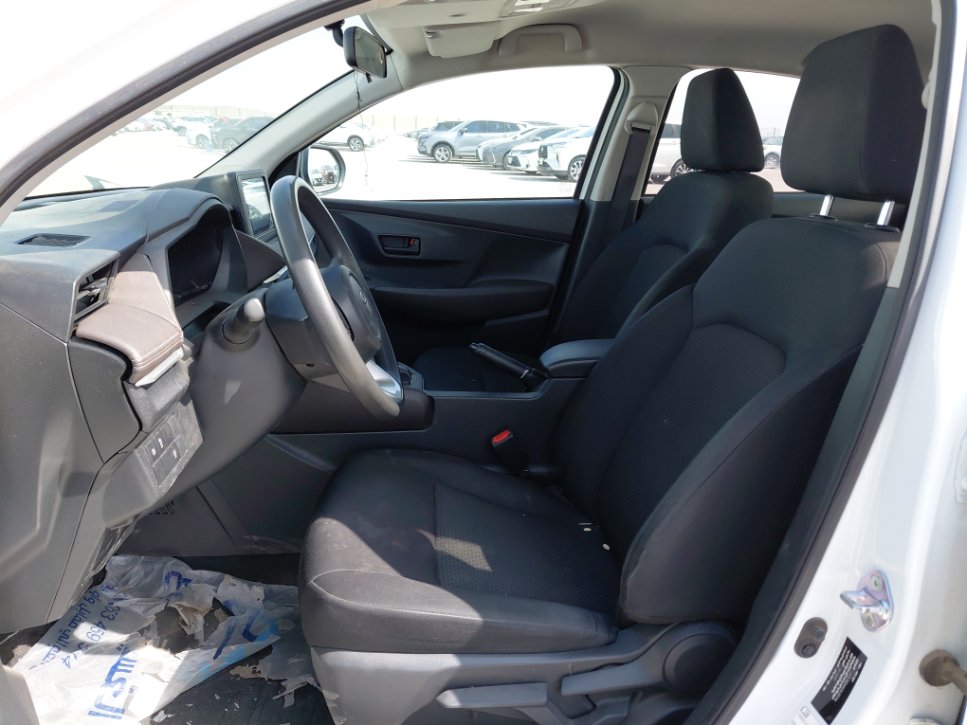 Toyota Yaris Y 2024 image