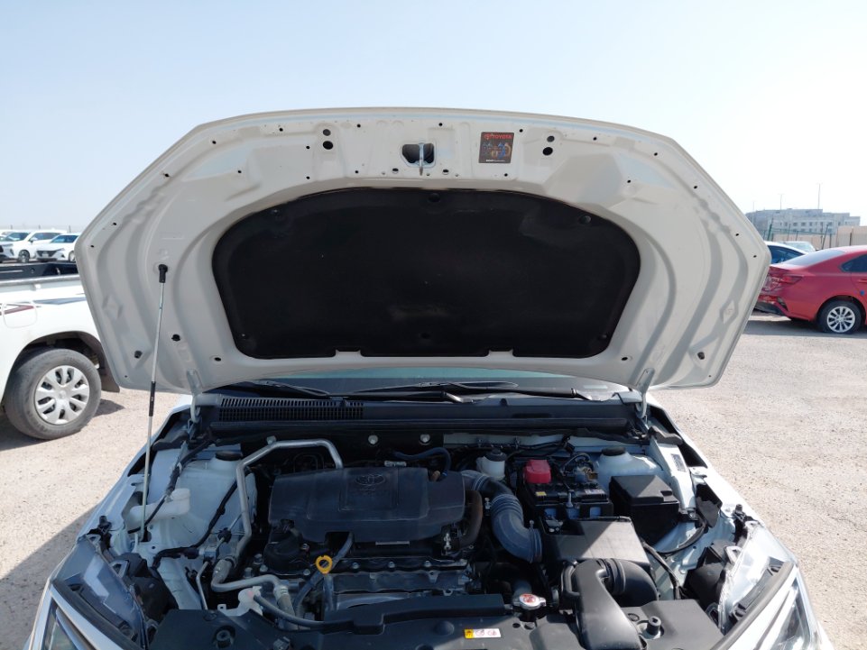 تويوتا يارس Y 2024 image