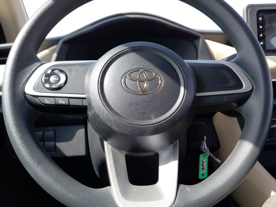 تويوتا يارس Y 2024 image