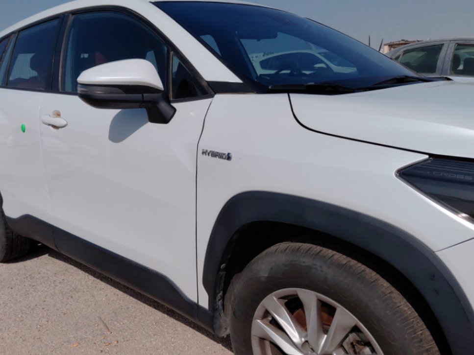 تويوتا كورولا كروس LE HEV 2023 image