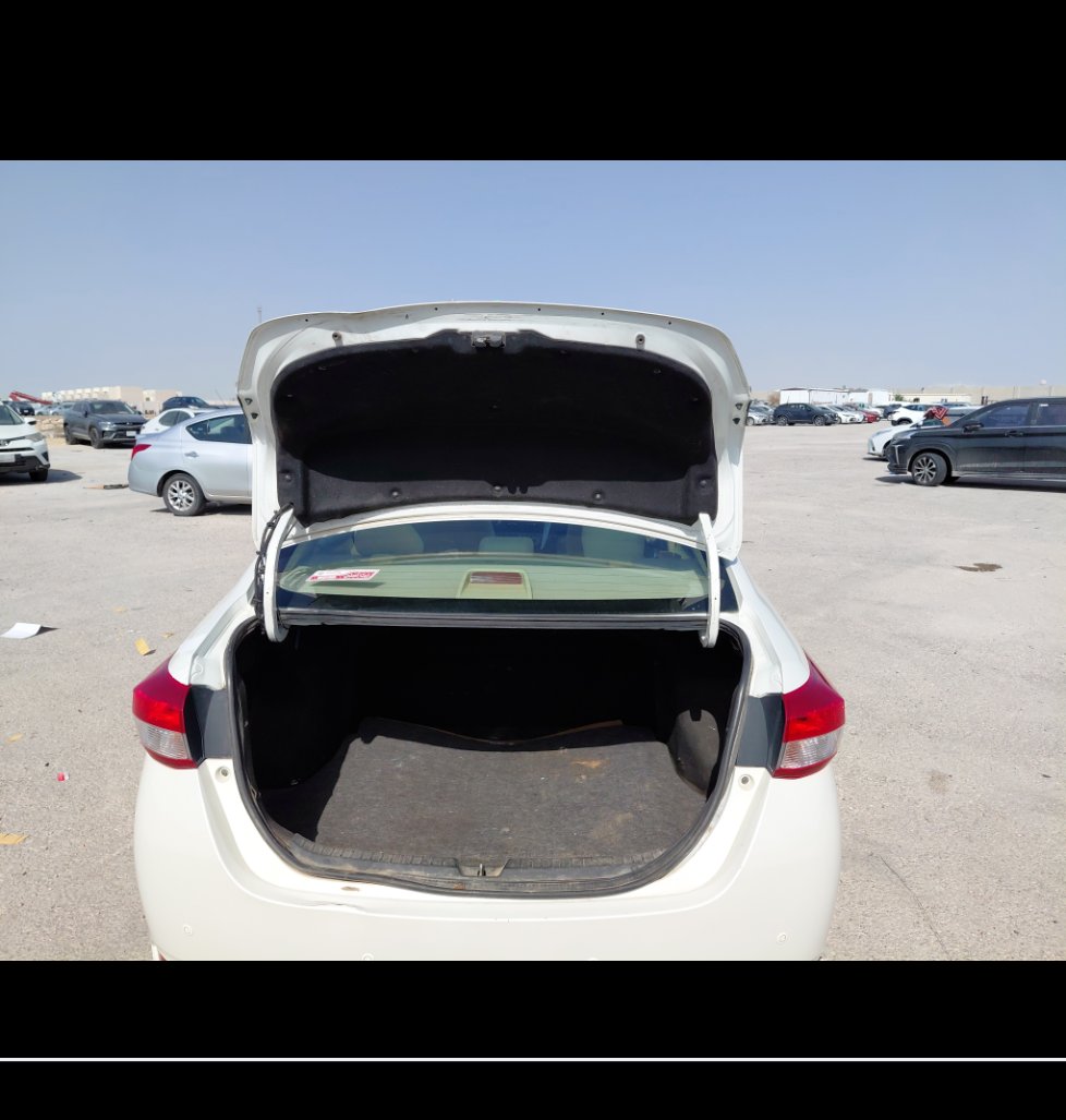 تويوتا يارس Y 2019 image