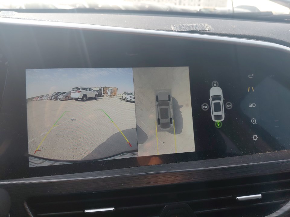 جيلي توجيلا  لوكس رياضية 2022 image