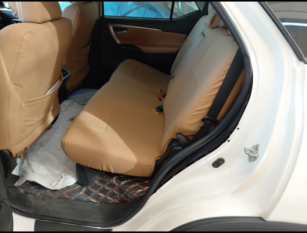 تويوتا فورتشنر VX 1 SPORTS UTILITY 2021 image