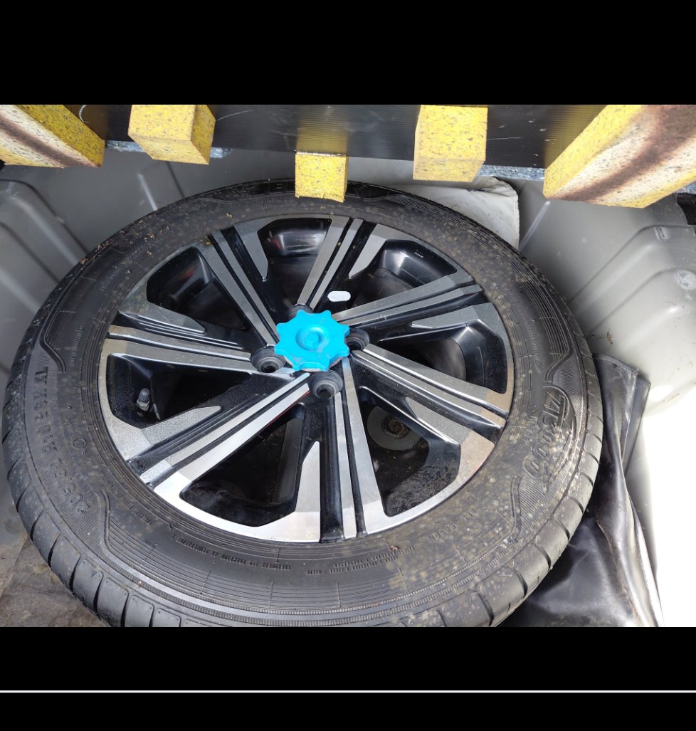 تويوتا يارس Y PLUS 2023 image