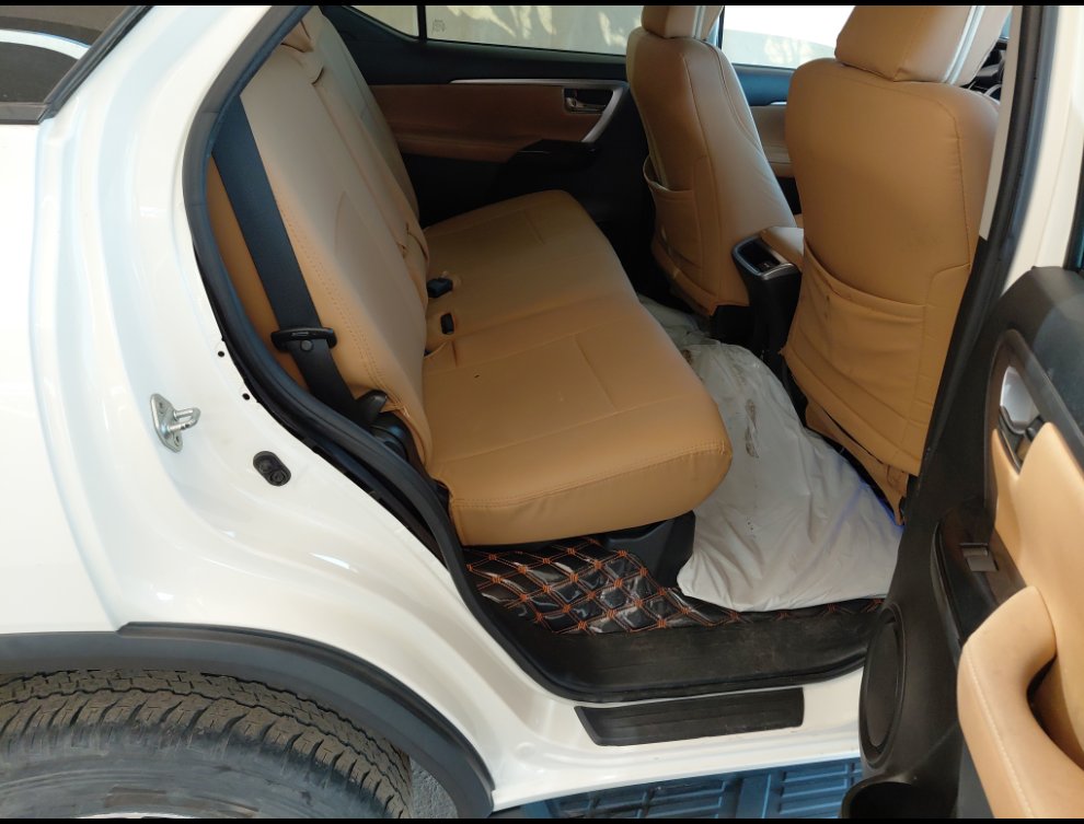 تويوتا فورتشنر VX 1 SPORTS UTILITY 2021 image