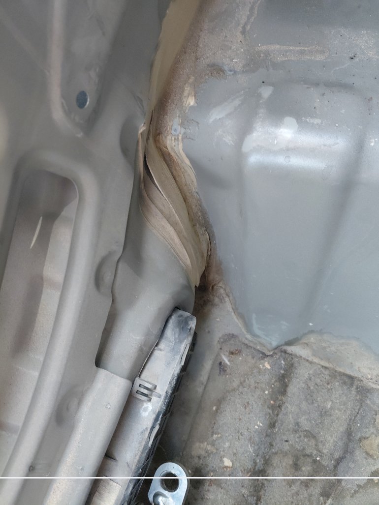 تويوتا يارس Y PLUS 2023 image