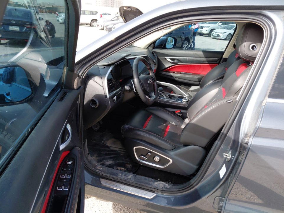 جيلي توجيلا  لوكس رياضية 2022 image