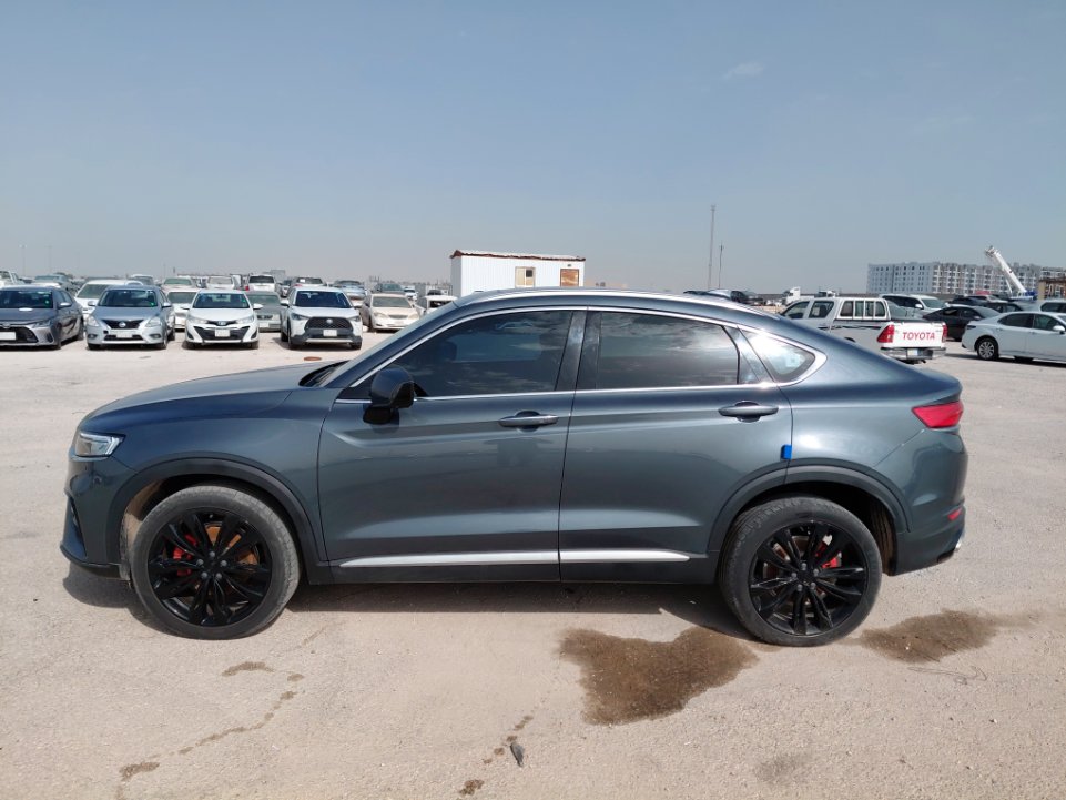 جيلي توجيلا  لوكس رياضية 2022 image