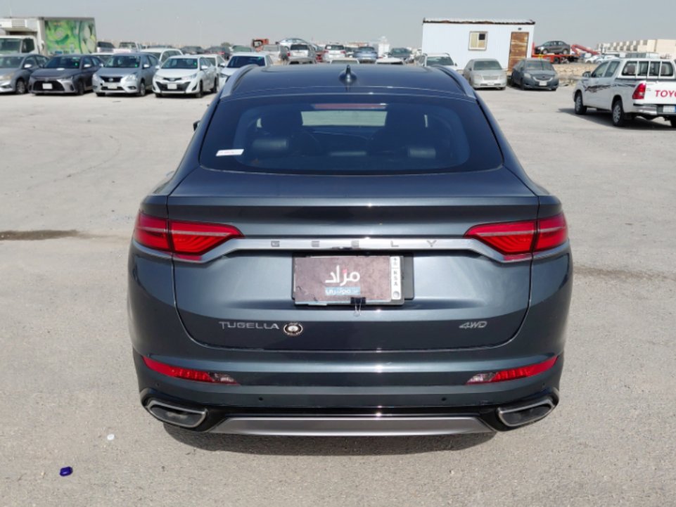 جيلي توجيلا  لوكس رياضية 2022 image